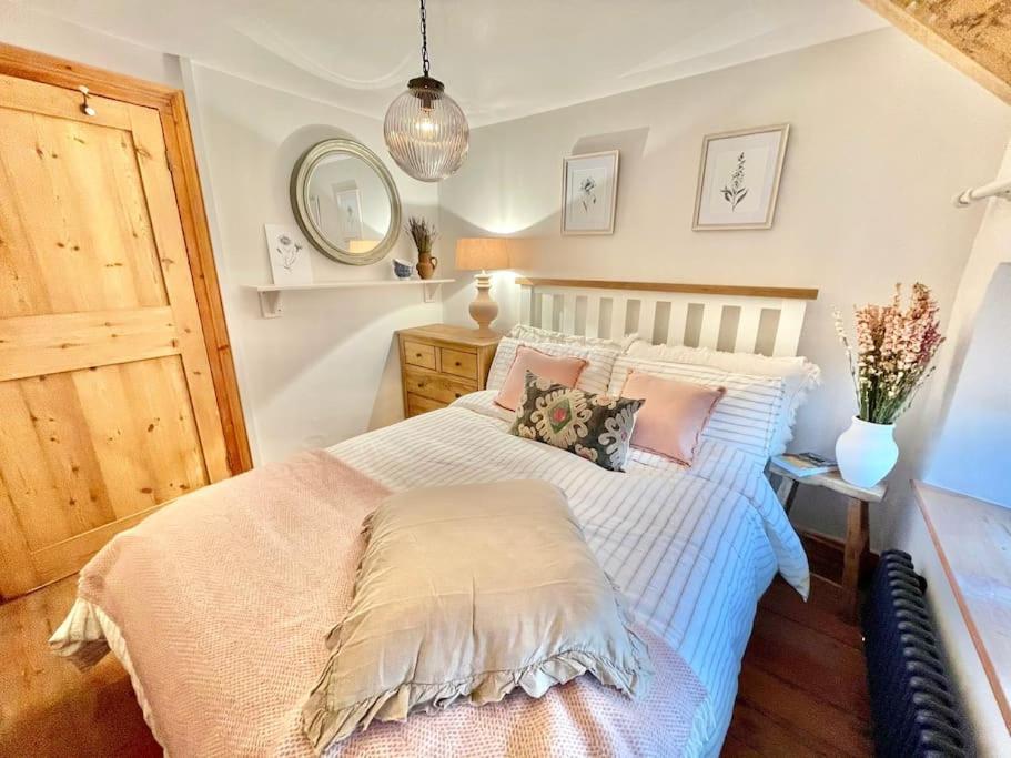 Fordview Cottage Is Full Of Cotwolds Charm Upper Slaughter Ngoại thất bức ảnh
